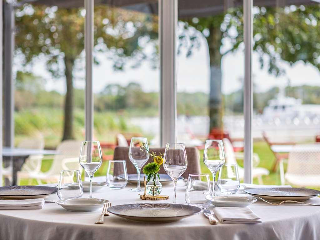 Mercure Rochefort La Corderie Royale Restaurang bild